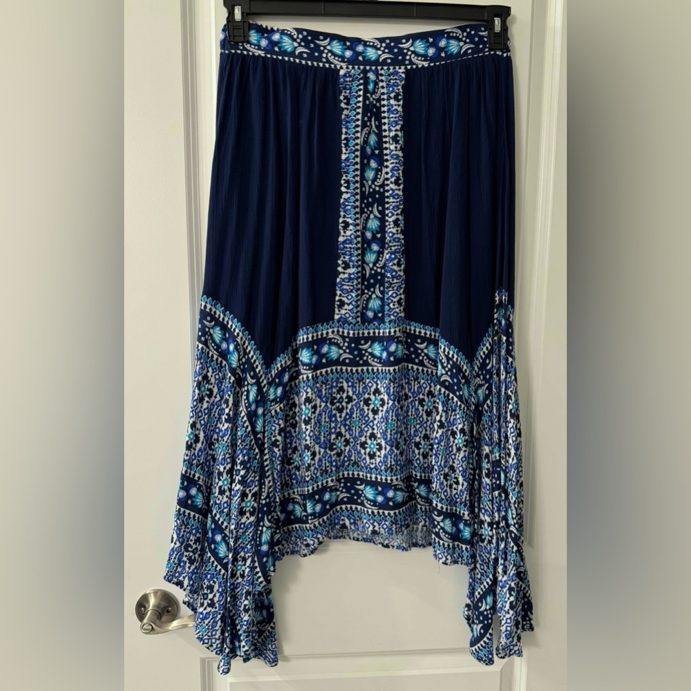 #2739 - New Directions Navy Blue w/White & Aqua Boho Hi-Lo Crinkle Gauze Skirt